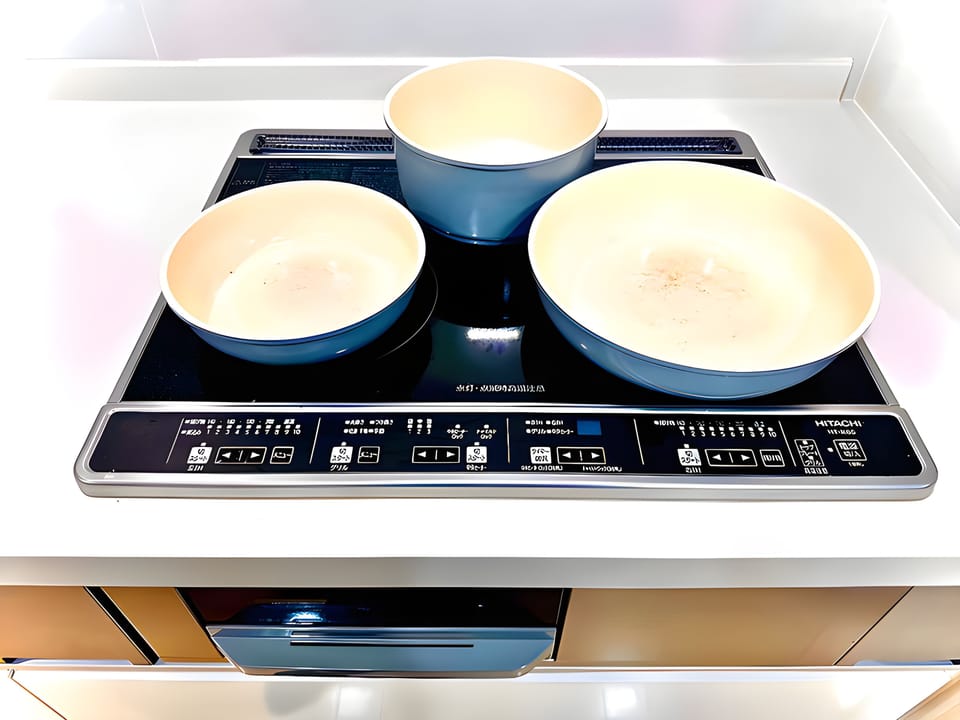 Basic House, Multiple Beds, Non Smoking, Beachside | Private kitchen | Electric kettle, cookware/dishes/utensils