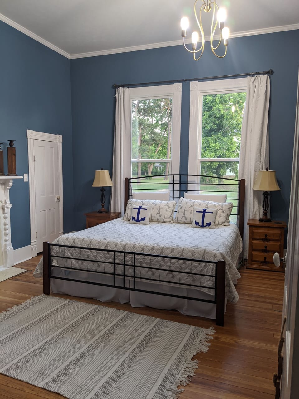 Room | Premium bedding, blackout drapes, free WiFi, bed sheets