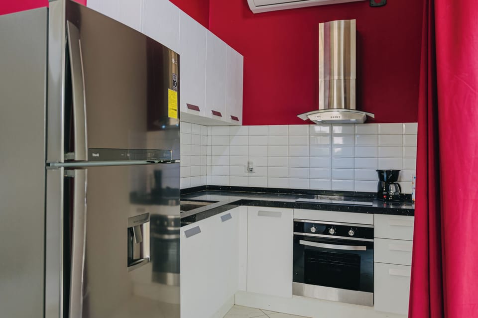 Apartment, 1 Bedroom, Patio, Garden View | Interior