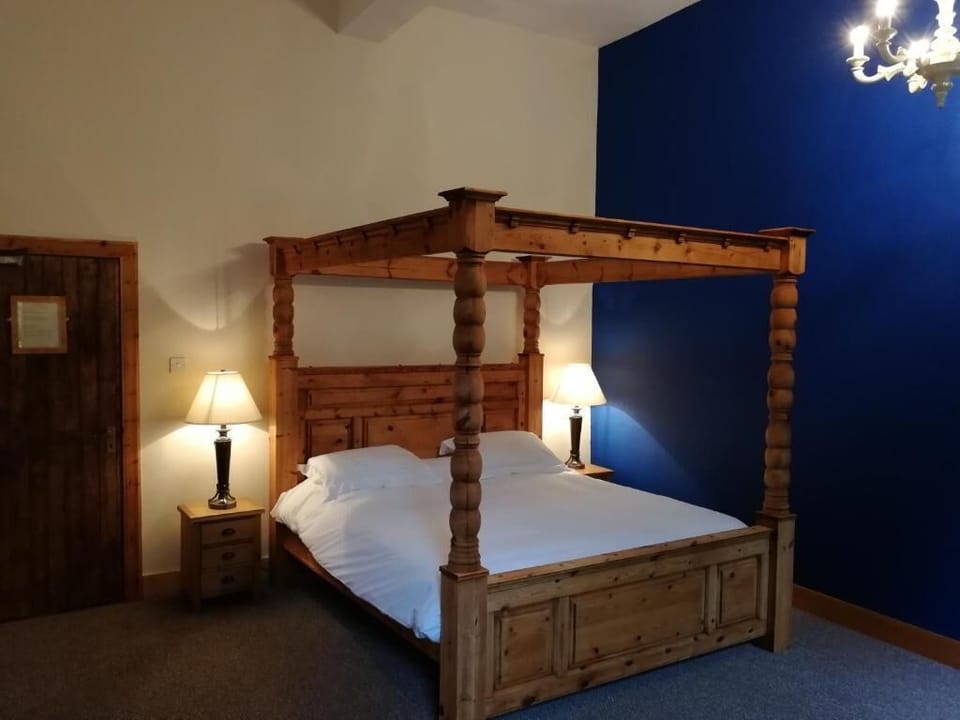 Superior Room | Individually decorated, individually furnished, free WiFi, bed sheets