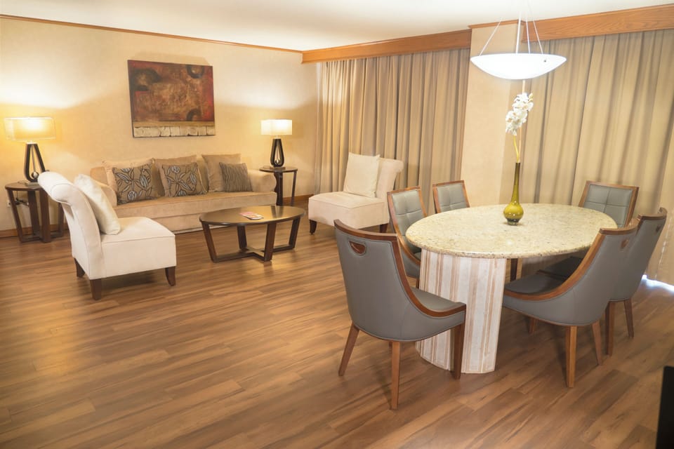 Presidential Suite | Premium bedding, down comforters, in-room safe, desk