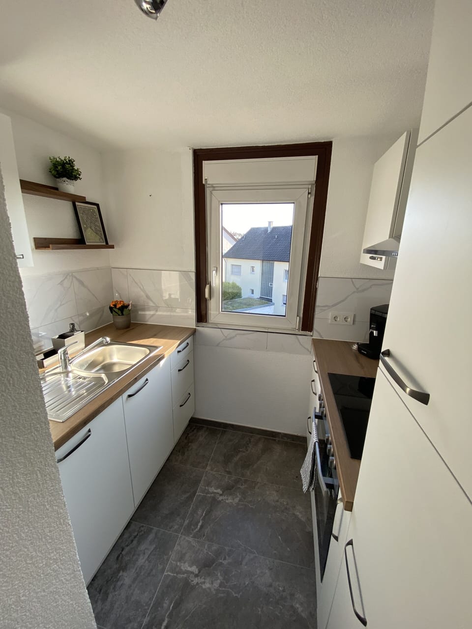 Apartment | Private kitchen | Full-size fridge, microwave, oven, stovetop