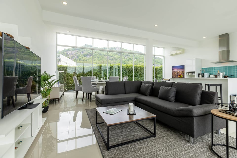 Deluxe Villa | Living area
