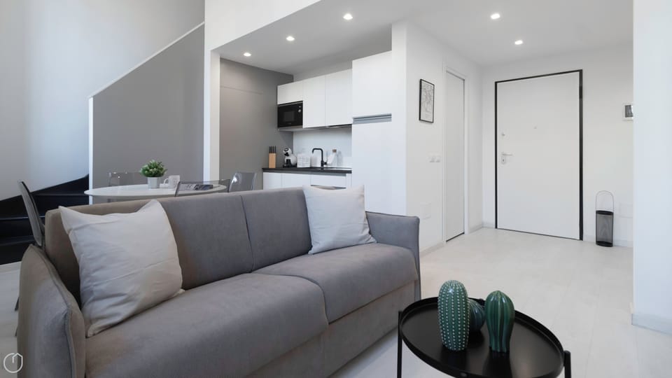 Apartment (0 Bedroom) | Interior