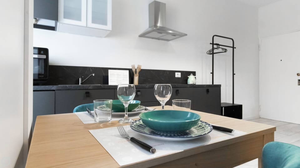 Apartment (1 Bedroom) | Interior