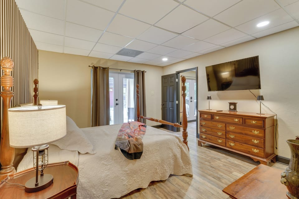 House (1 Bedroom) | Interior