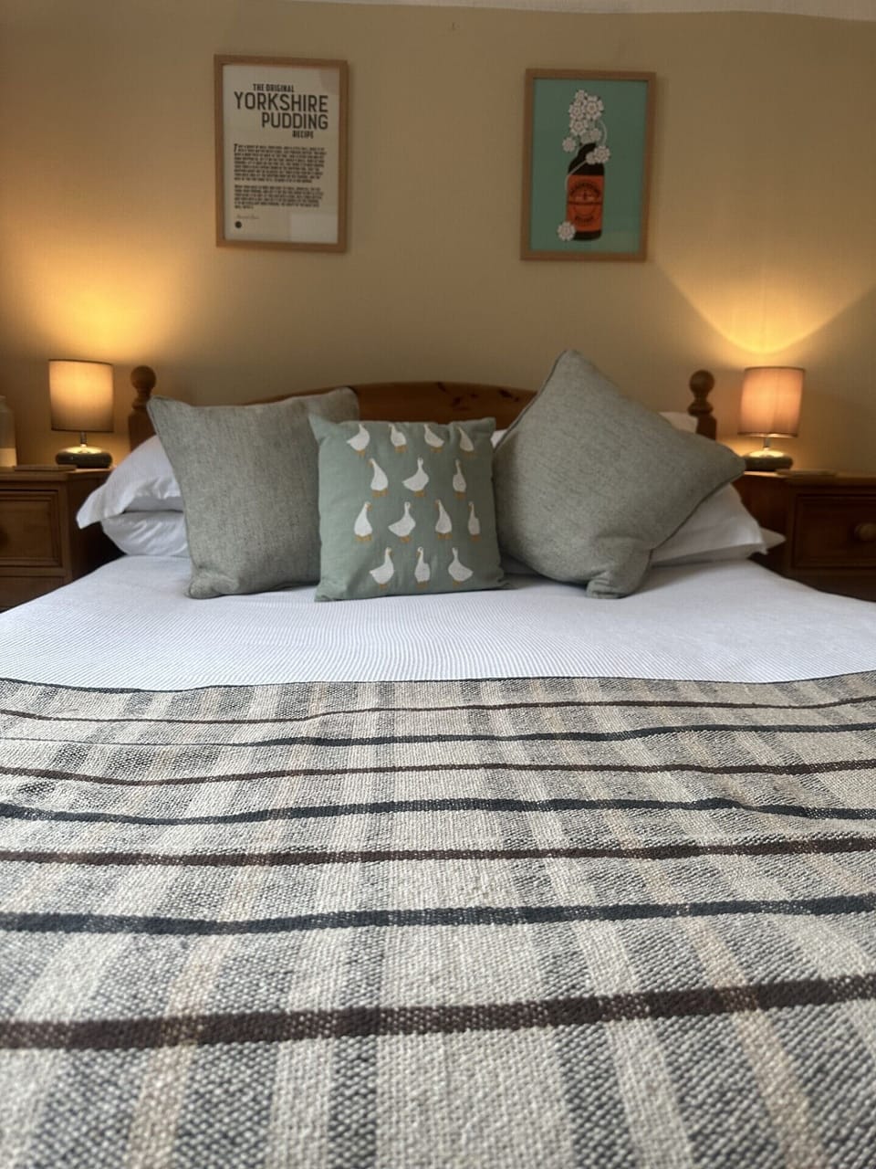 Double Room | Individually decorated, individually furnished, desk, iron/ironing board