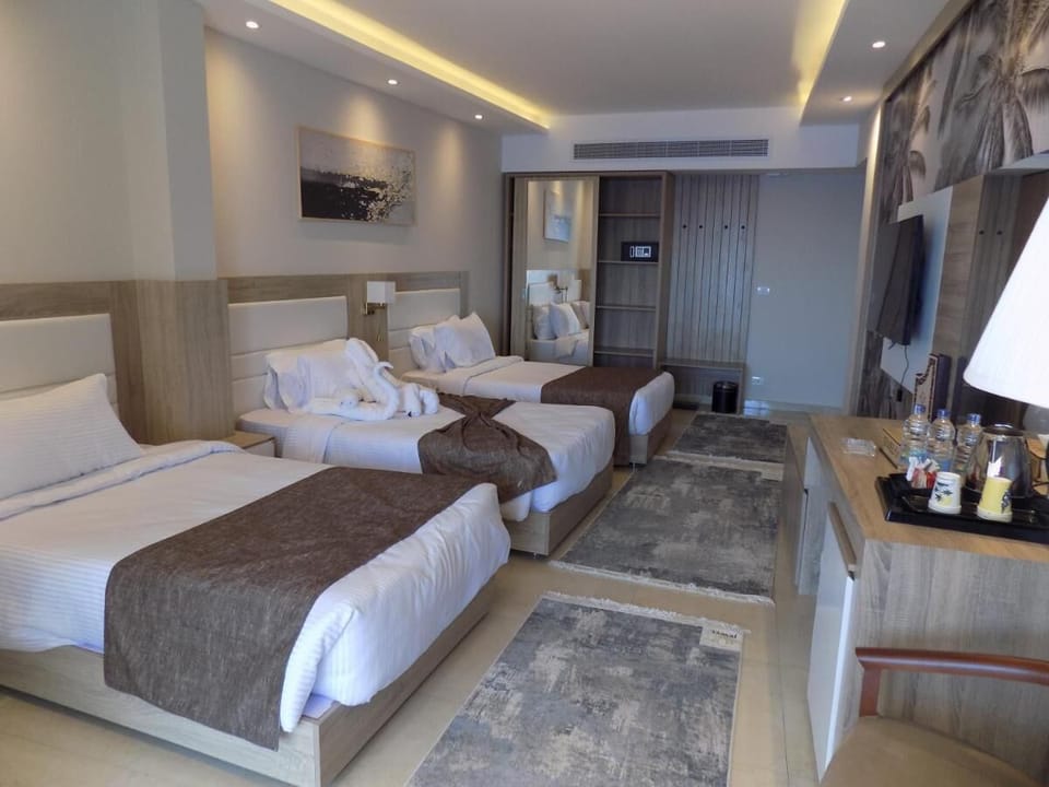 Triple Room, Sea View