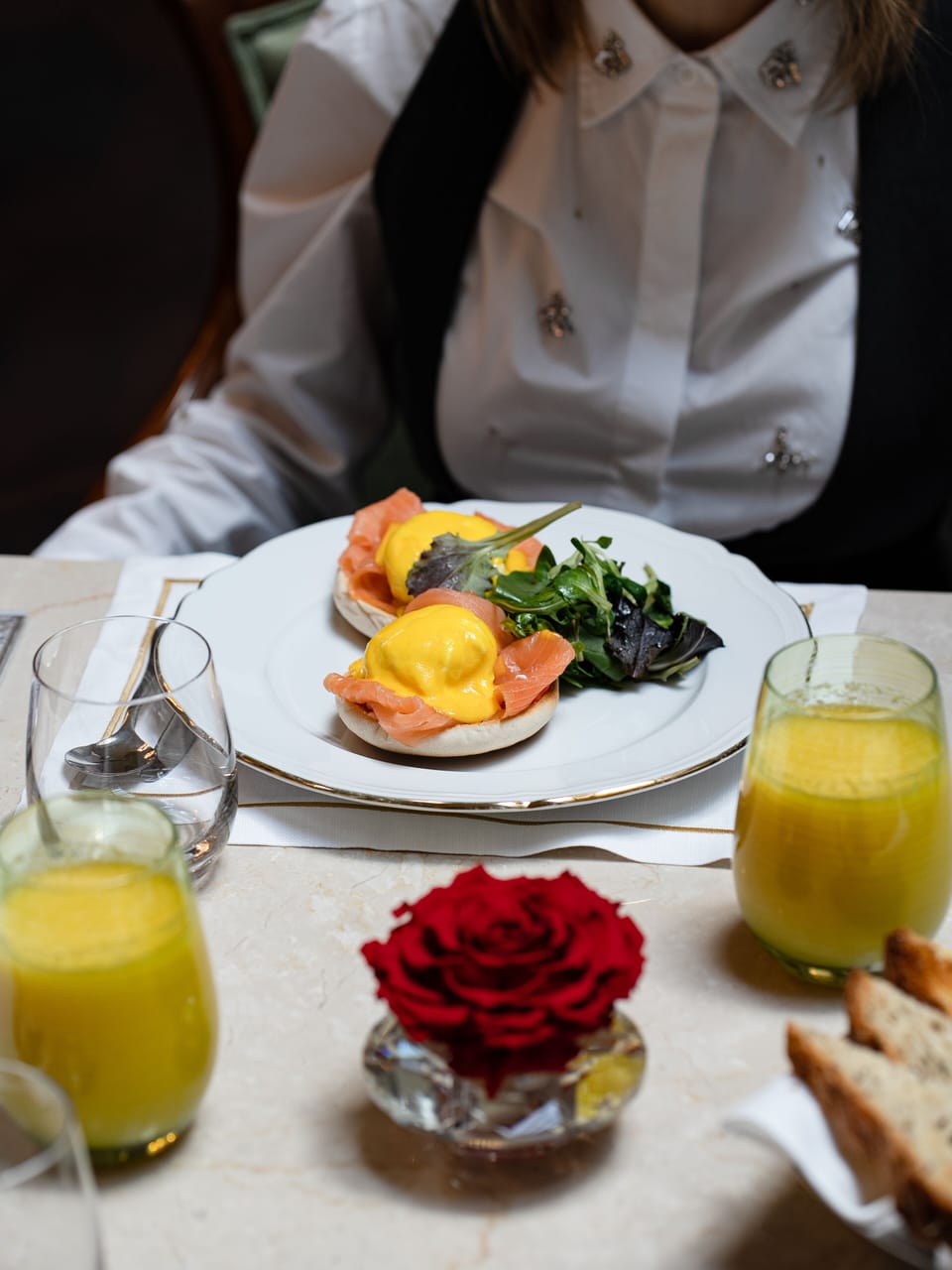 Daily buffet breakfast for a fee