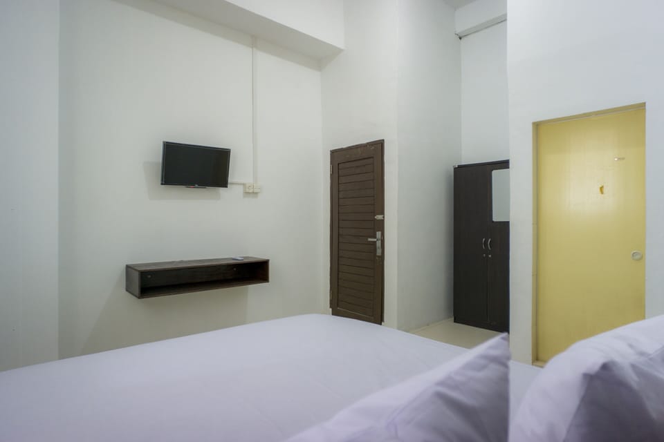 Deluxe Double Room | Desk, laptop workspace, soundproofing, WiFi (free)