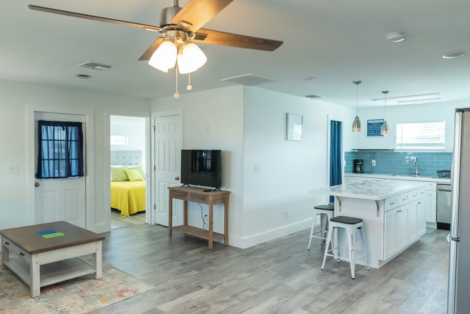 House (2 Bedrooms) | Property amenity