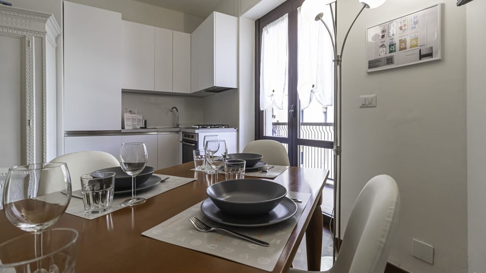 Apartment (1 Bedroom) | Interior
