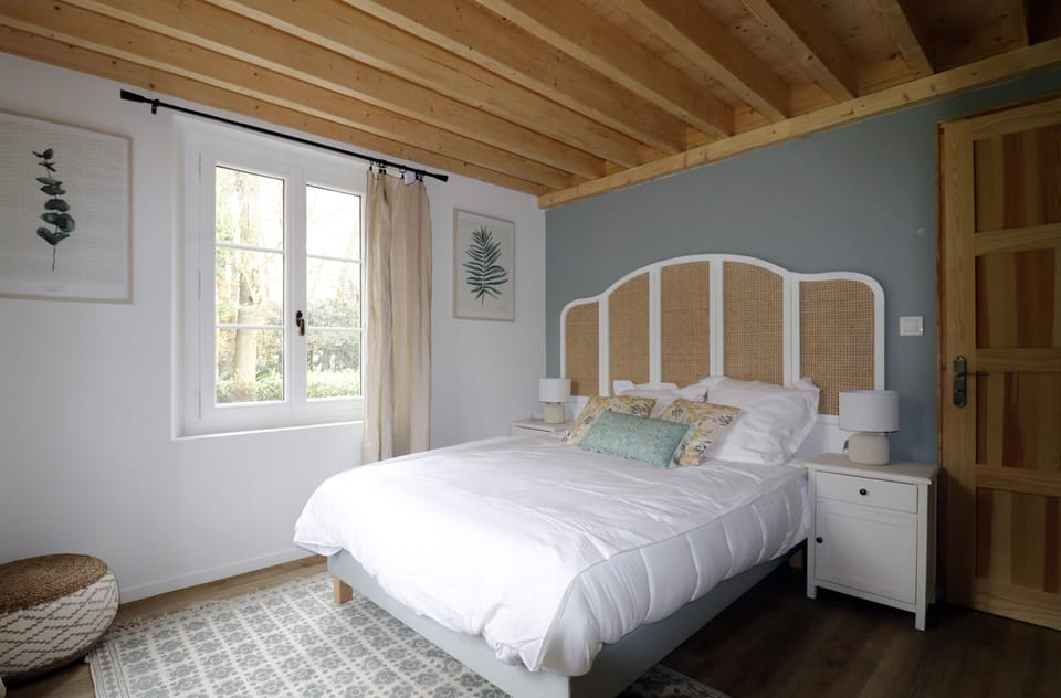 Family House | WiFi (free), bed sheets