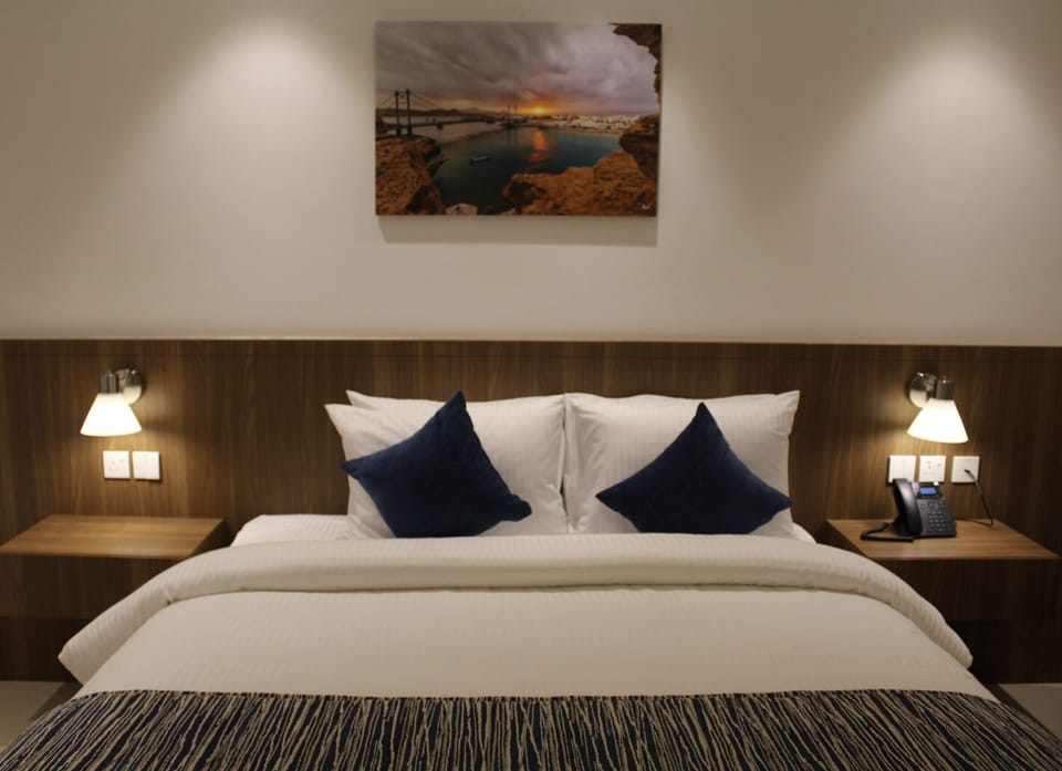 Standard Double Room | Egyptian cotton sheets, premium bedding, down comforters