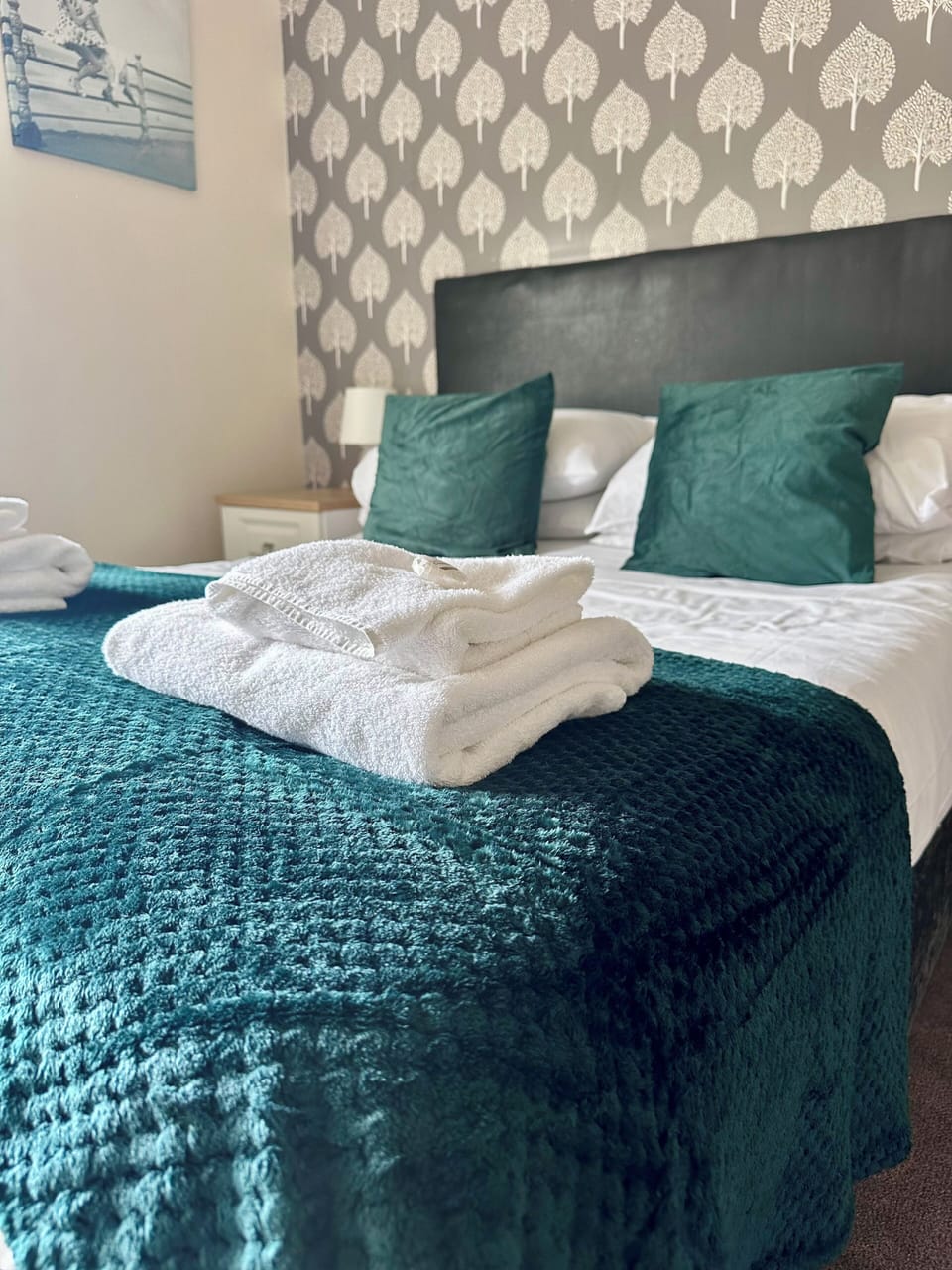 Double Room | Desk, blackout drapes, free WiFi, bed sheets