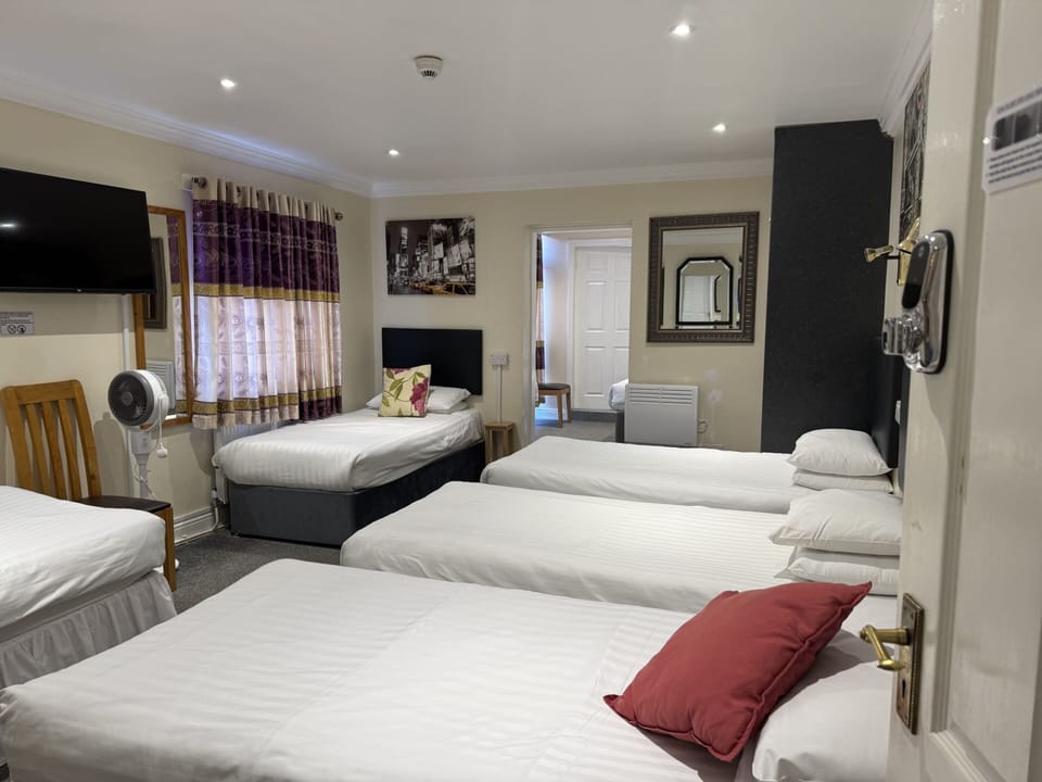 Deluxe Suite, Ensuite