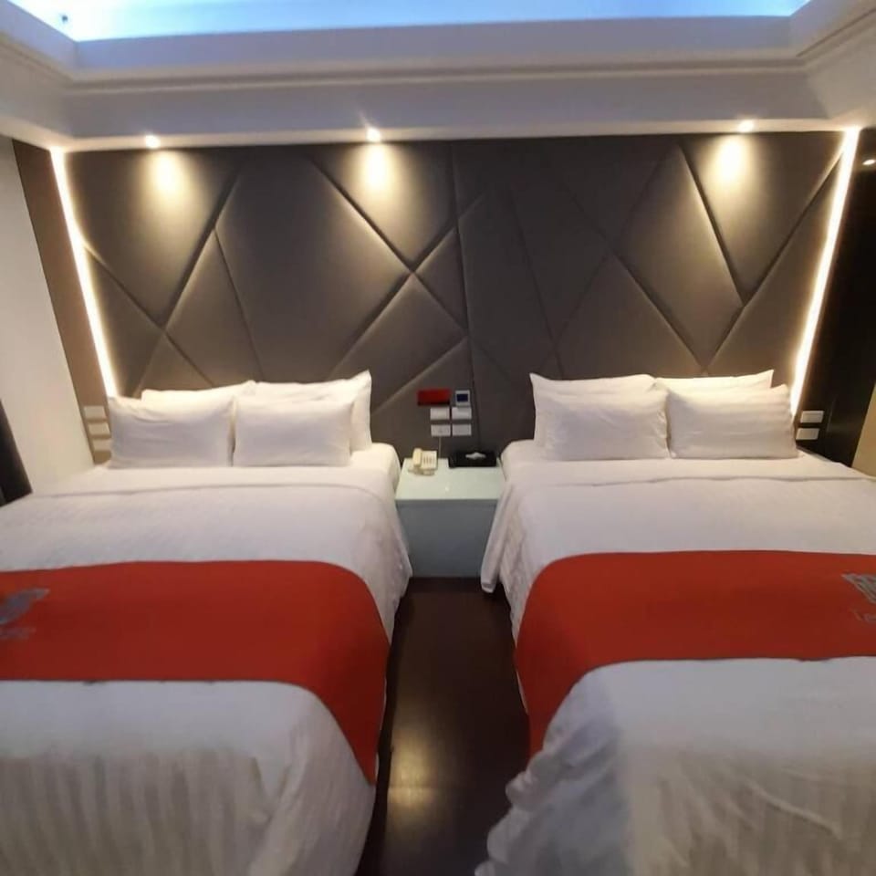 Superior Room | Desk, WiFi (free)