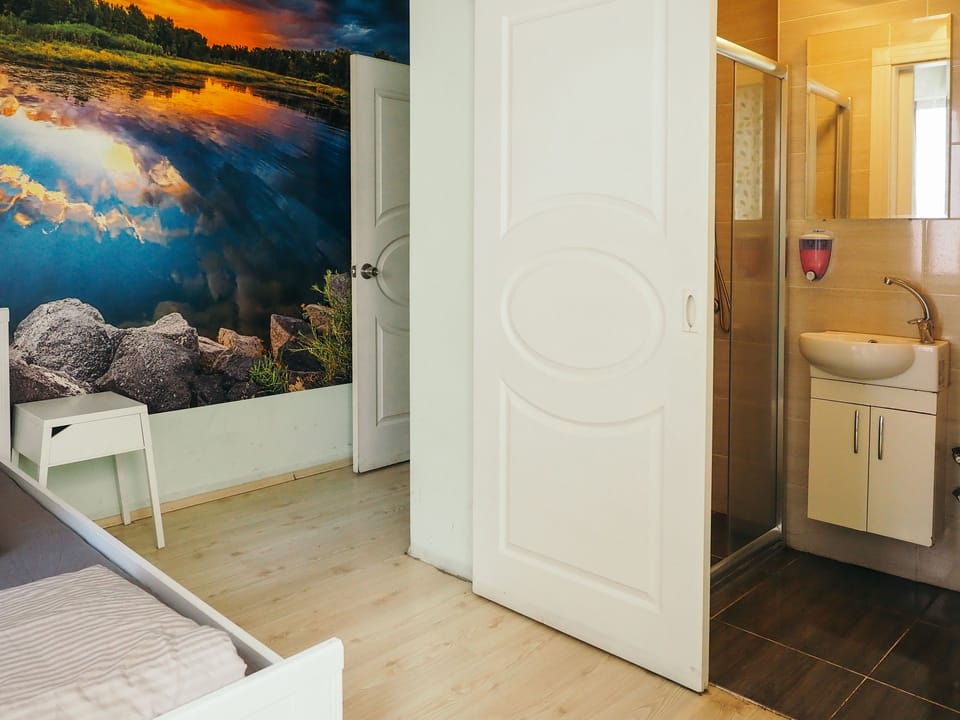 Standard Double Room, 1 Double Bed | In-room safe, free WiFi