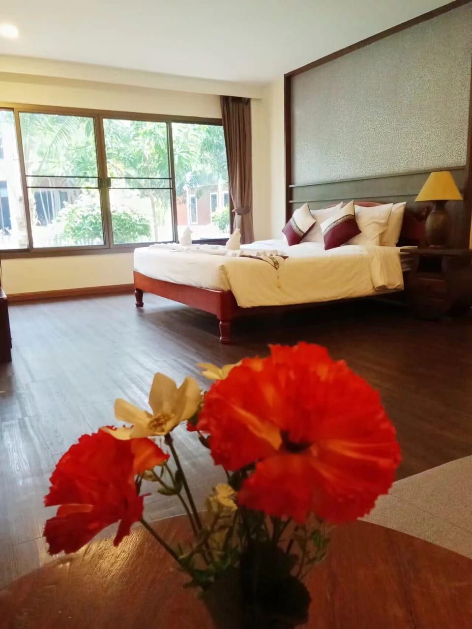 Deluxe Double Room | Free WiFi, bed sheets