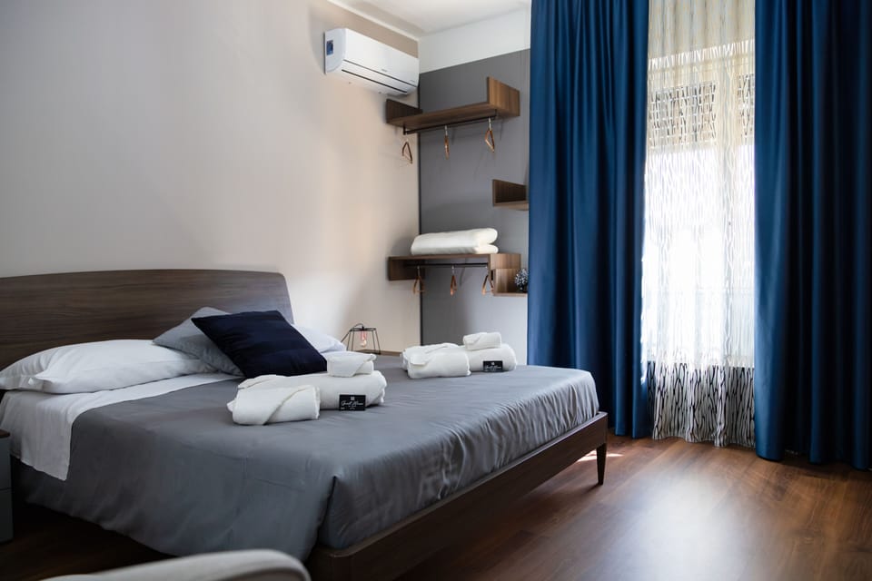 Premium Double Room | Pillowtop beds, individually furnished, desk, laptop workspace