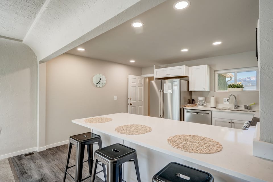 House | Private kitchen | Fridge, microwave, oven, dishwasher
