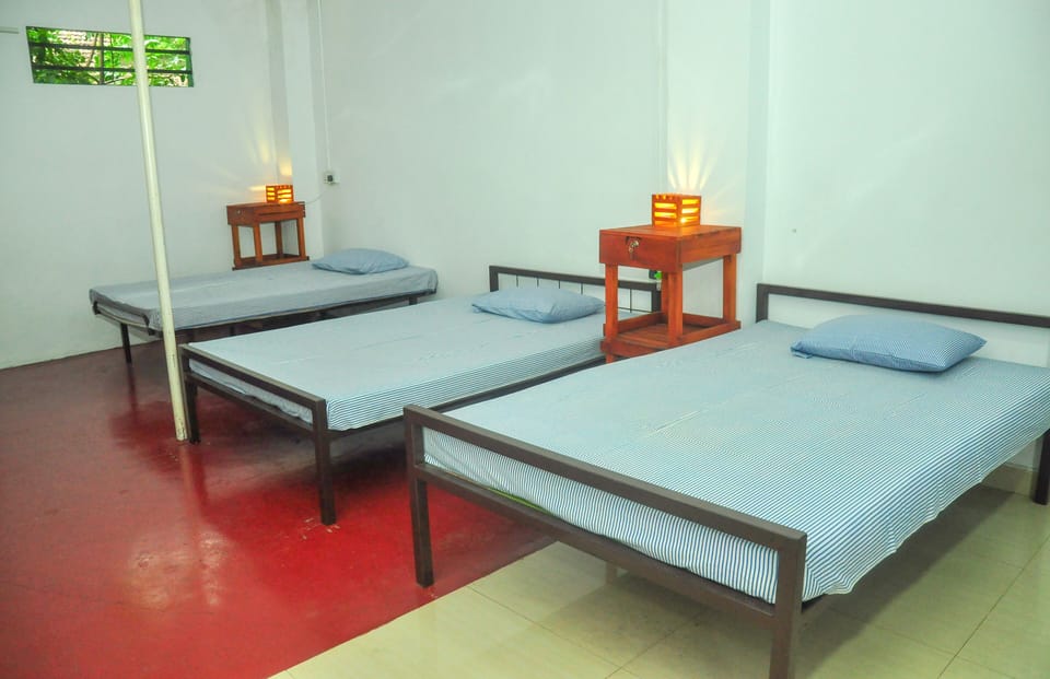 Comfort Room, Multiple Beds | In-room safe, iron/ironing board (on request), WiFi (free), bed sheets