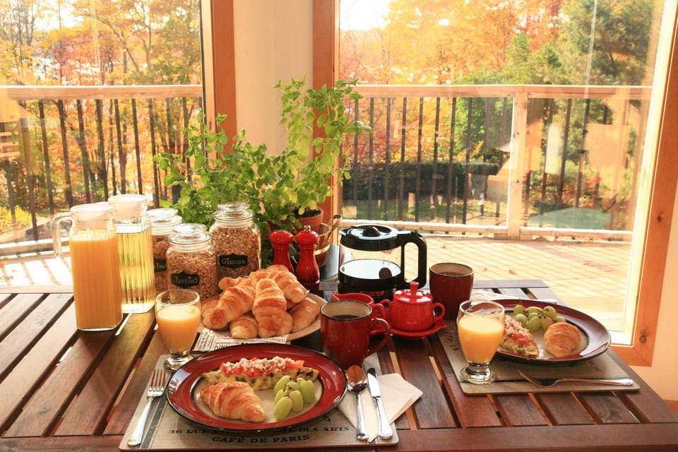 Free daily full breakfast