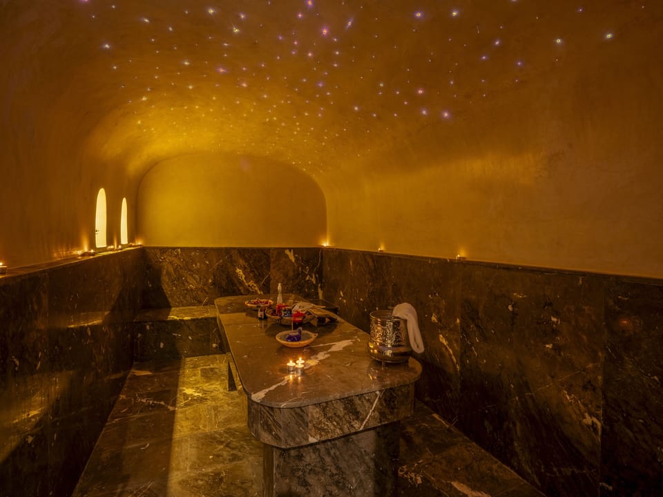 Steam room, Turkish bath, body treatments, deep-tissue massages
