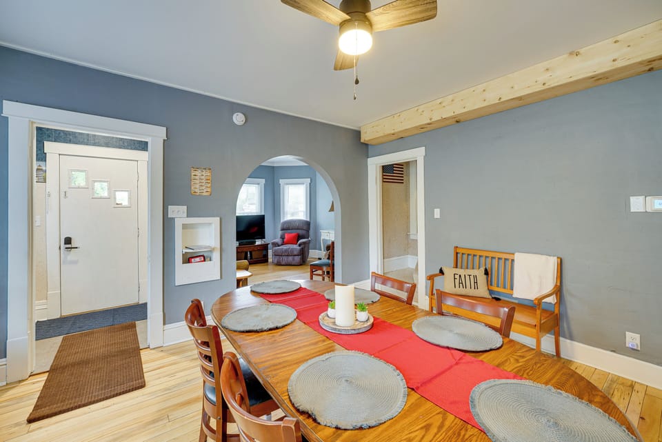 House (3 Bedrooms) | Interior