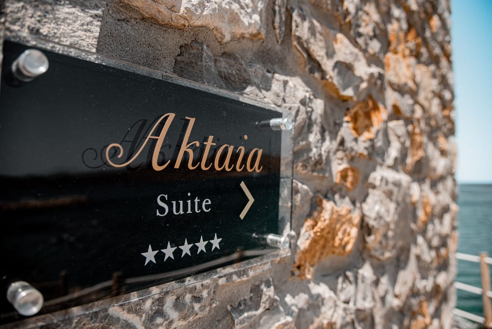 Aktaia Suite with Sea View | Terrace/patio