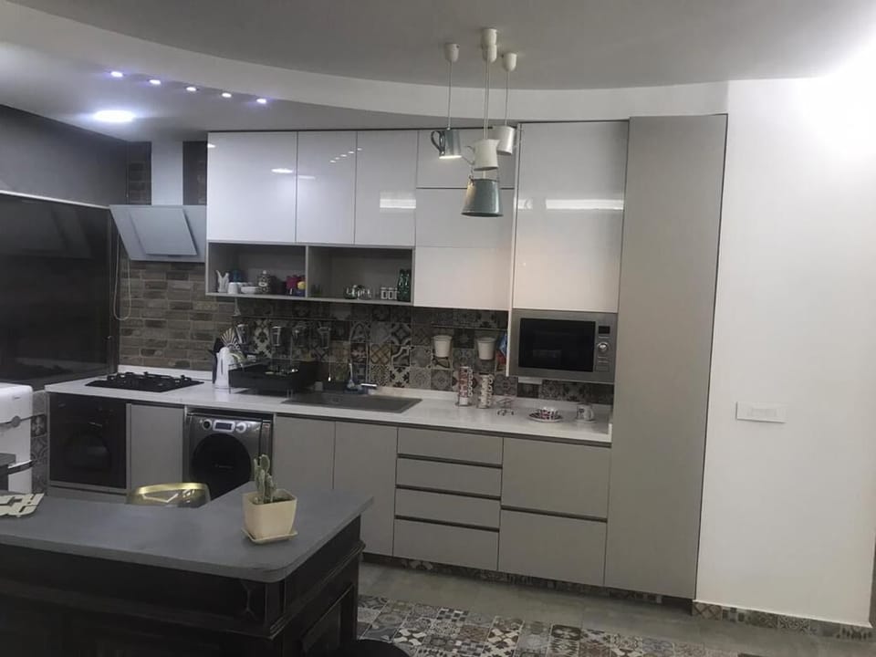 Apartment, 2 Bedrooms, Accessible, Smoking | Interior