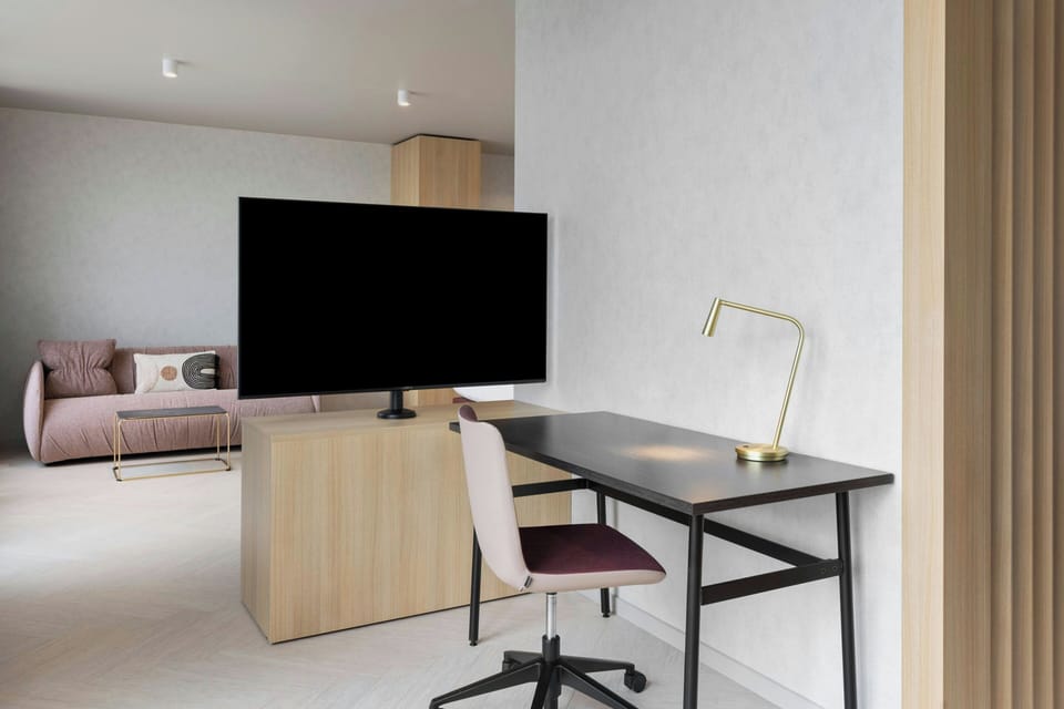 In-room safe, desk, laptop workspace, blackout drapes