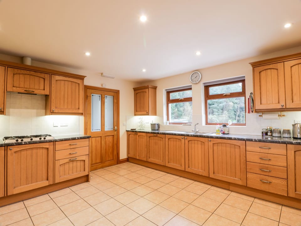 Fridge, dishwasher, electric kettle, toaster