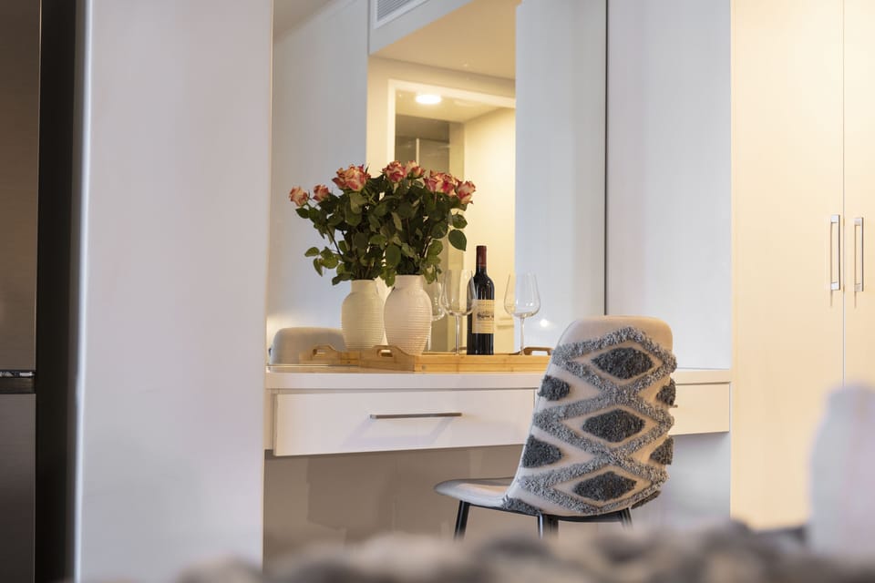 Apartment (0 Bedroom) | Interior