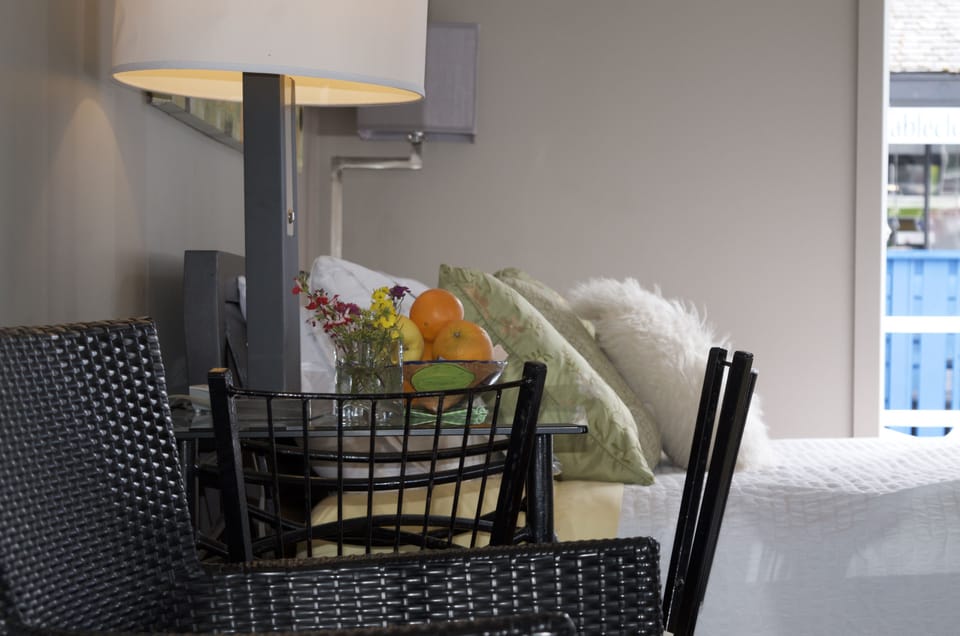In-room dining