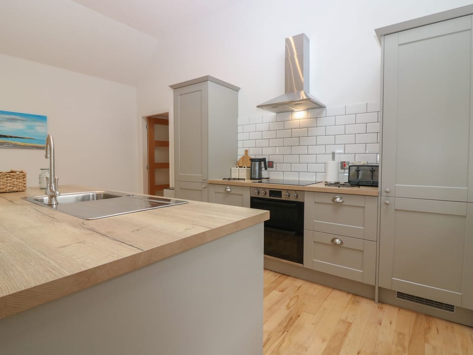 Fridge, dishwasher, electric kettle, toaster