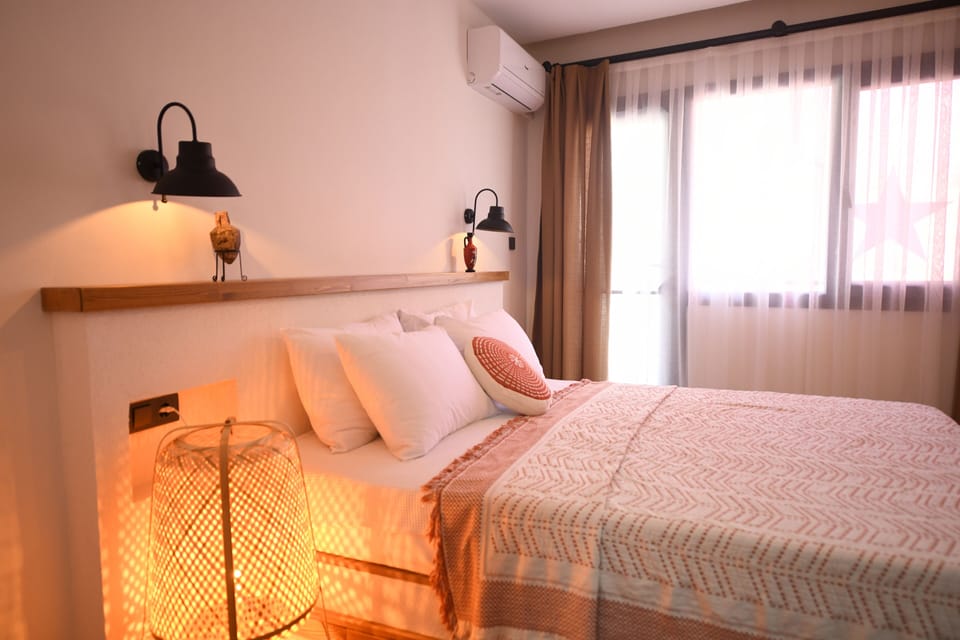 Double Room with Balcony | Premium bedding, soundproofing, WiFi (free), bed sheets