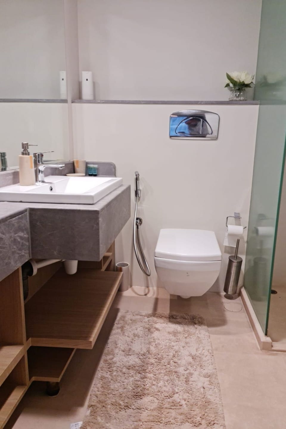 Bathroom / Wellness