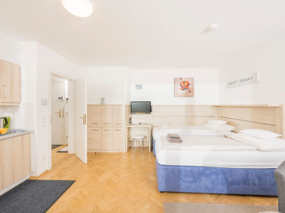 Studioappartement mit kleinem Garten und Terrasse Apartment in Vienna
