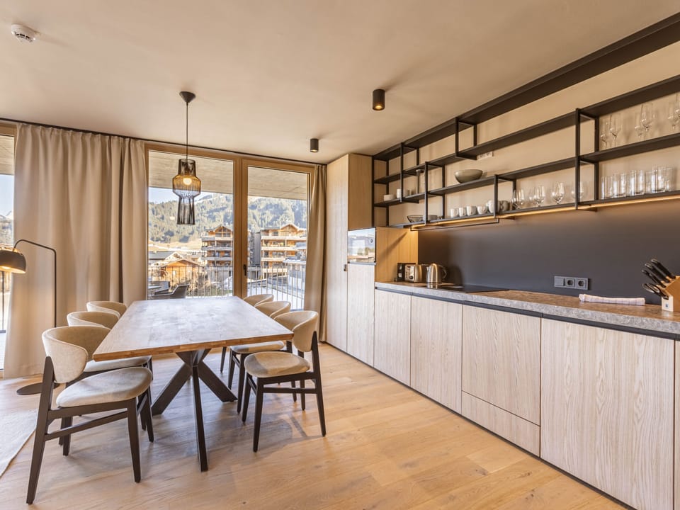 Kitchen / Dining Room