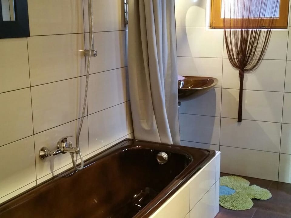 Knusperhäuschen Maria Nikolett in Wolfsberg Vacation rental in Carinthia, Austria