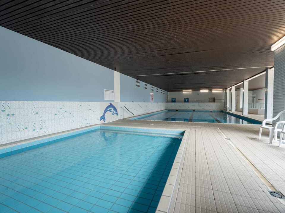 Pool Indoor