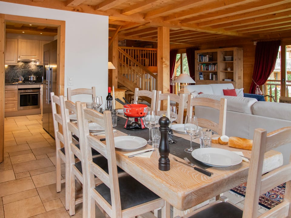 Kitchen / Dining Room
