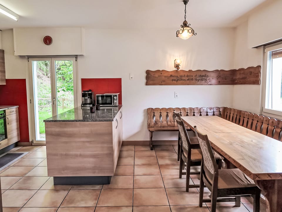 Kitchen / Dining Room