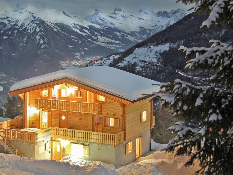Chalet Charmille Vacation rental in Riddes