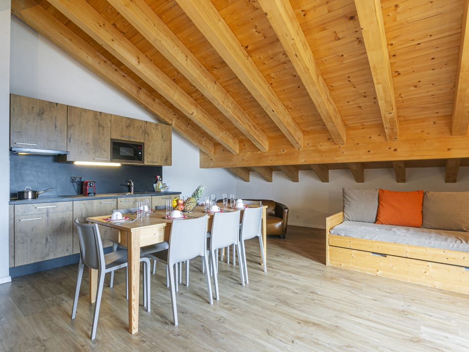 Kitchen / Dining Room