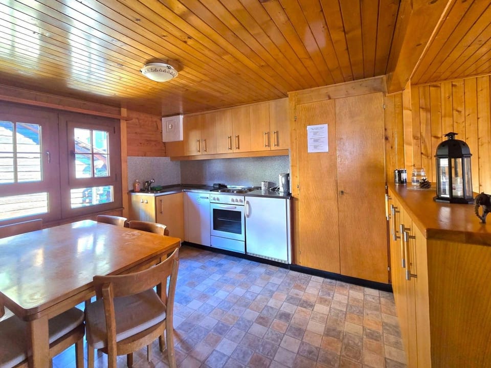 Typische Wohnung Le Ver Luisant. Val d'Hérens Apartment in Canton of Valais