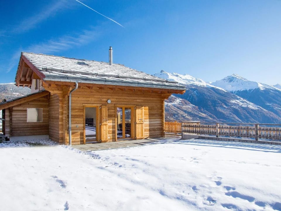 Chalet Ourson Blanc Vacation rental in Canton of Valais