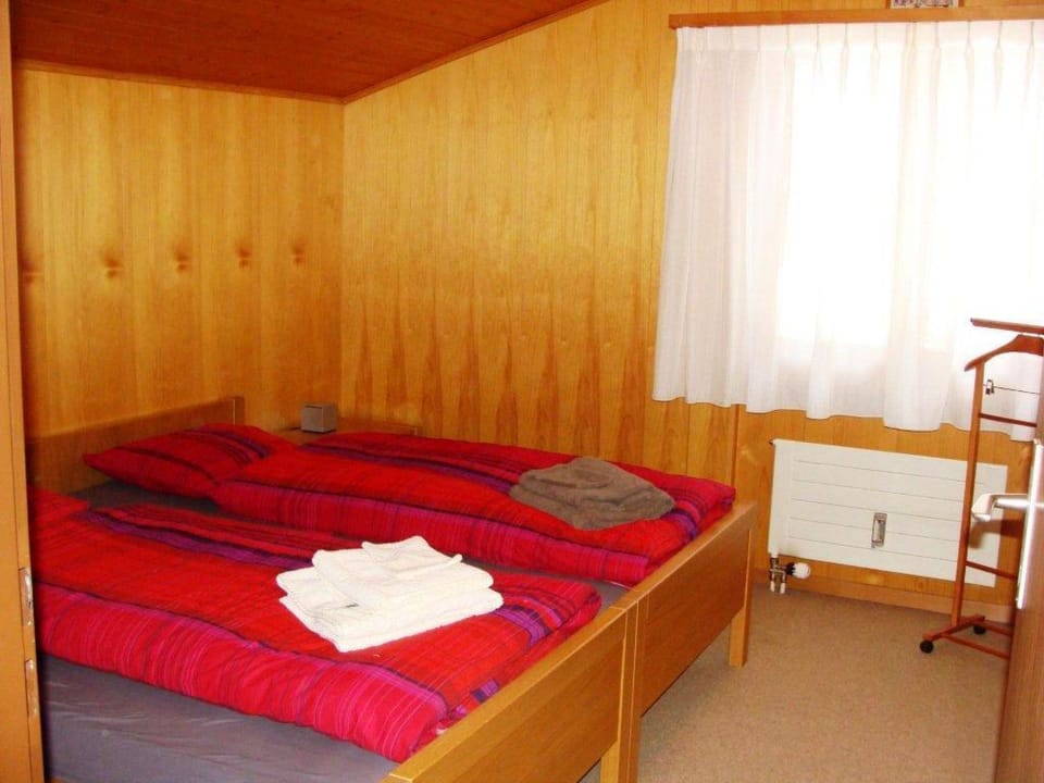Helios 2. Stock Appartement/Fewo, Bad, WC, 2 Schlafräume 3-Zimmerwohnung Apartment in Adelboden