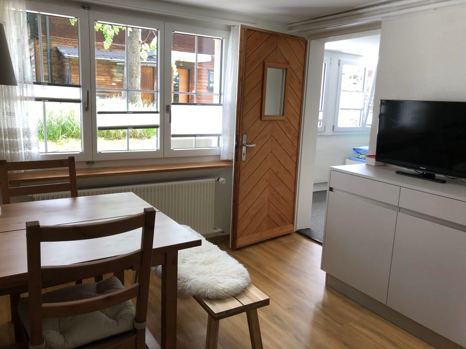 Sunnegruess UG Appartement/Fewo, Dusche, WC 1.5 Zimmerwohnung Apartment in Adelboden